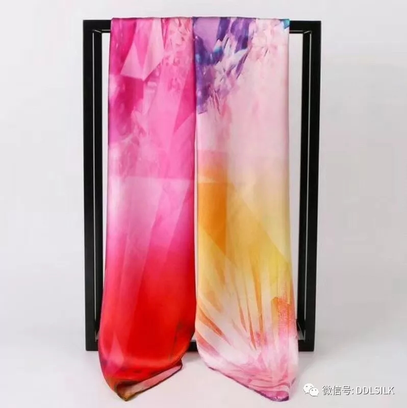 点击新窗口打开大图