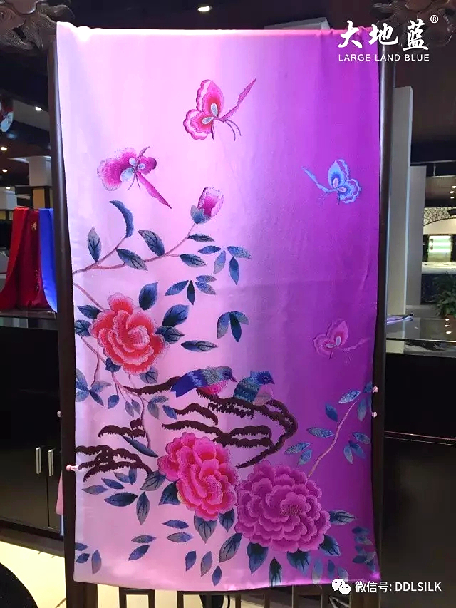 点击新窗口打开大图