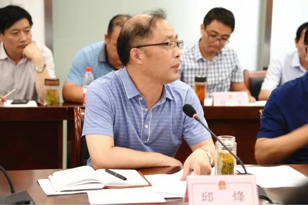点击新窗口打开大图