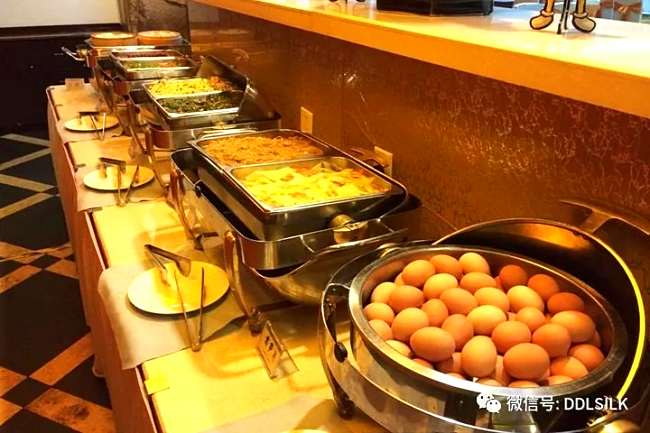 点击新窗口打开大图