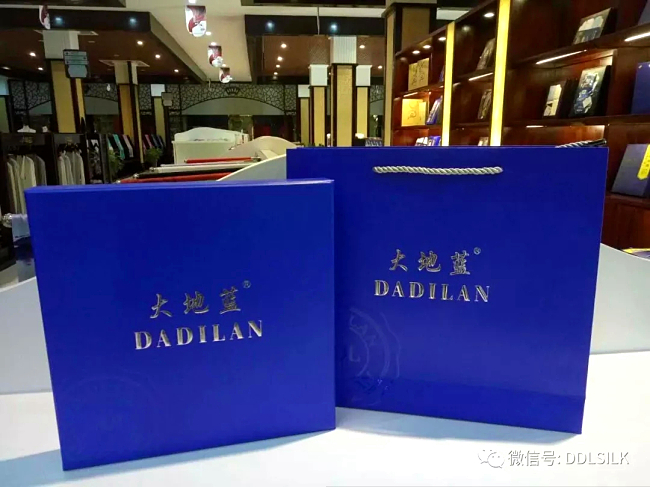 点击新窗口打开大图