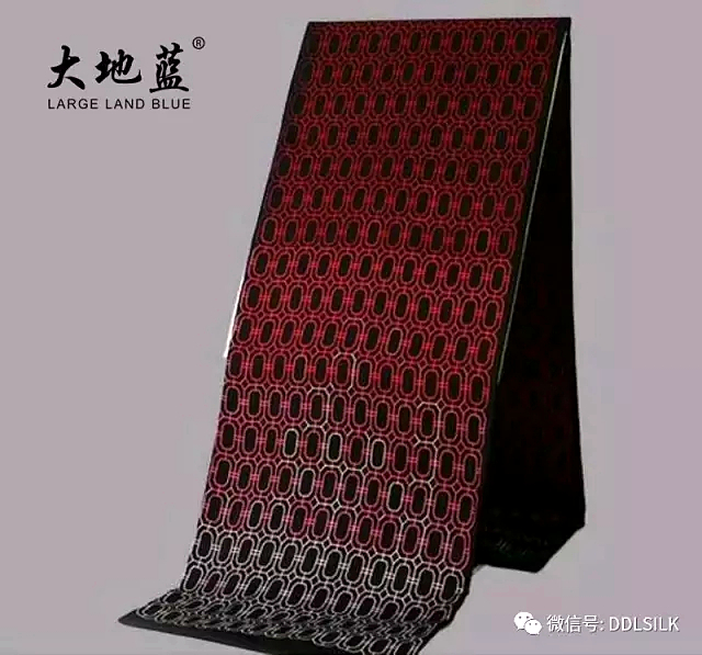 点击新窗口打开大图