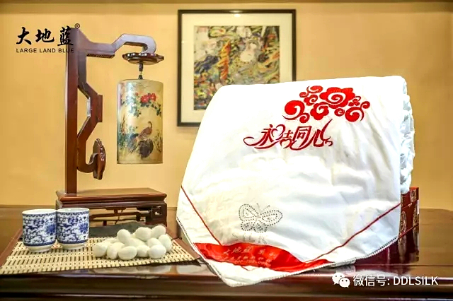 点击新窗口打开大图