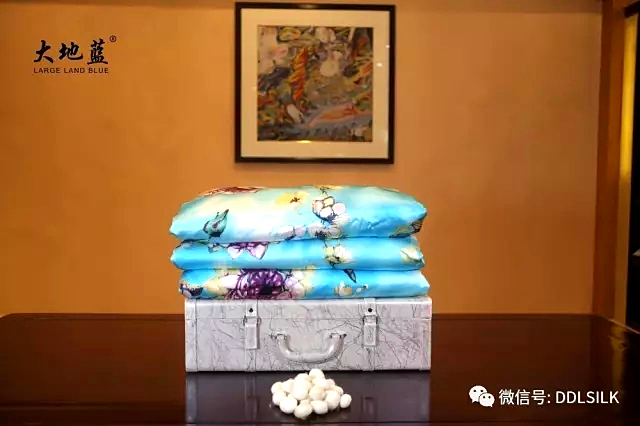 点击新窗口打开大图