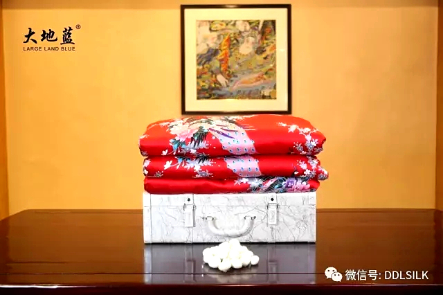 点击新窗口打开大图