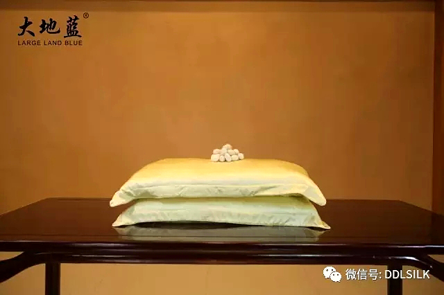 点击新窗口打开大图