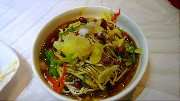 点击新窗口打开大图
