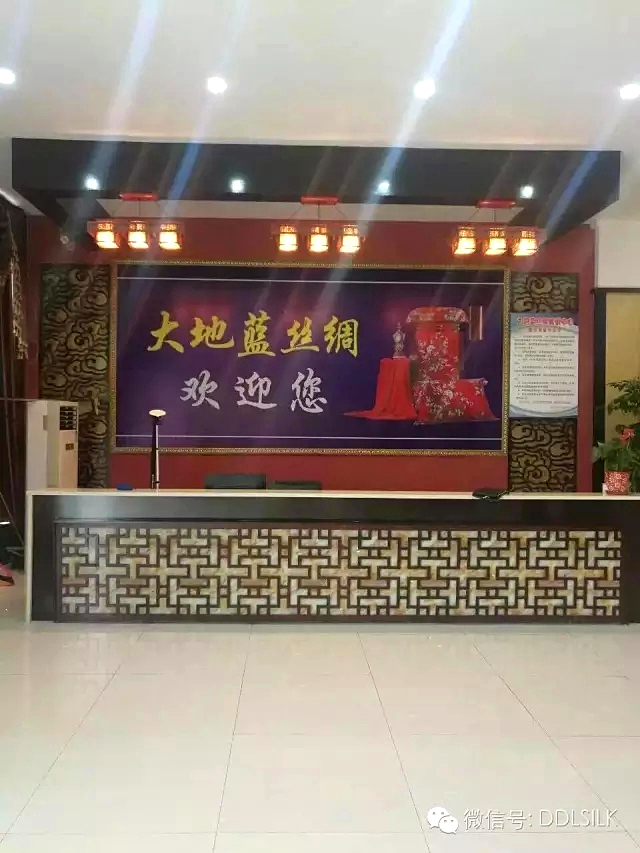 点击新窗口打开大图