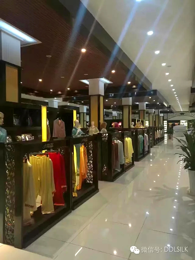 点击新窗口打开大图