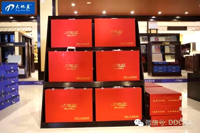 点击新窗口打开大图