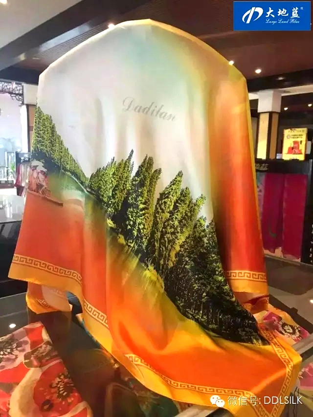 点击新窗口打开大图