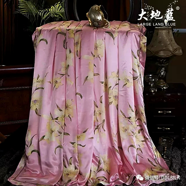 点击新窗口打开大图