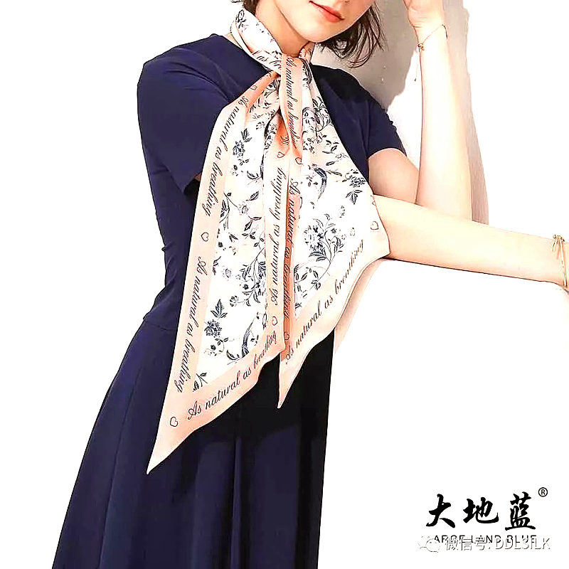 点击新窗口打开大图