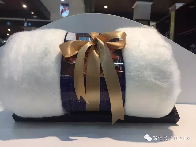 点击新窗口打开大图