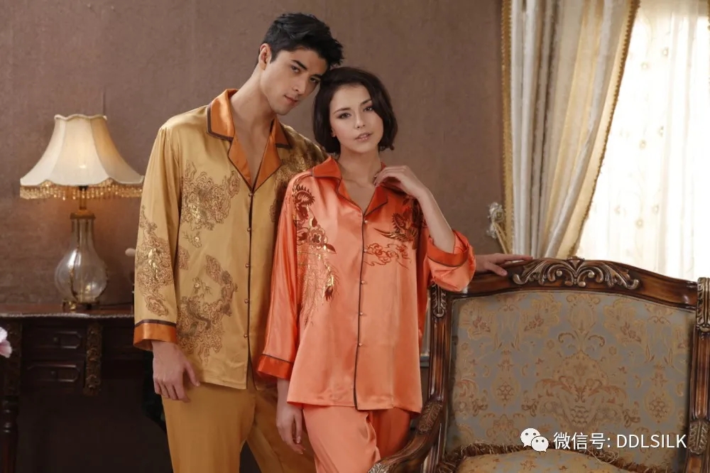 点击新窗口打开大图